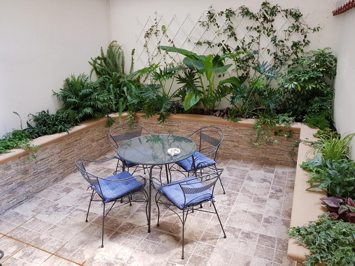 Amanda'S Apartment Taranto Exterior photo