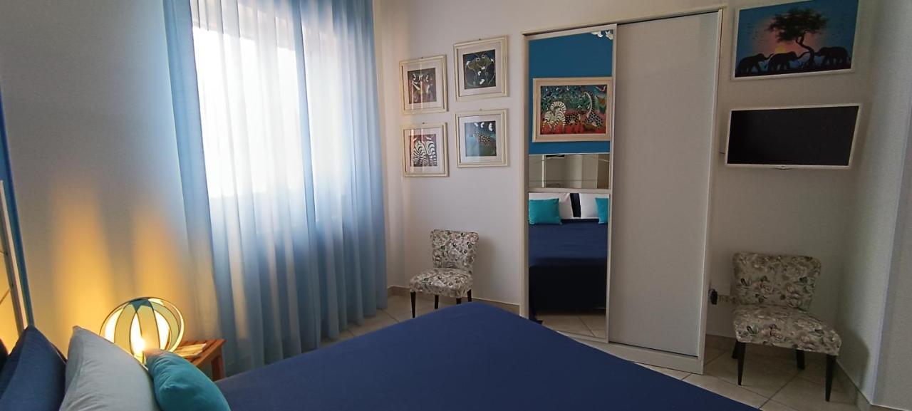 Amanda'S Apartment Taranto Exterior photo
